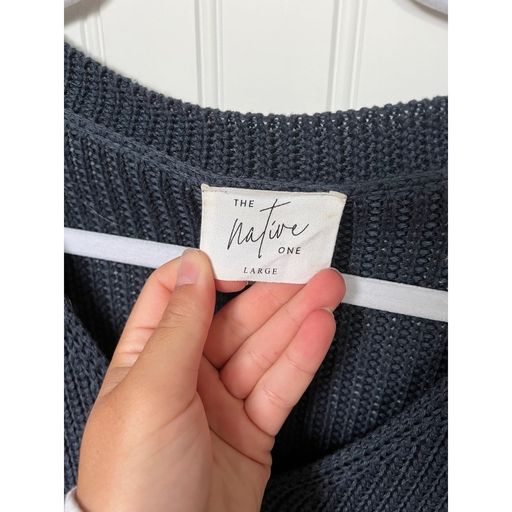 Sweater - Picture 4 of 5
